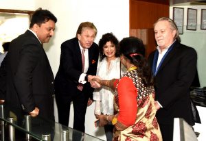 Dr. S.M. Balaji introducing Ms. Mala, Senior Trade Specialist, U.S