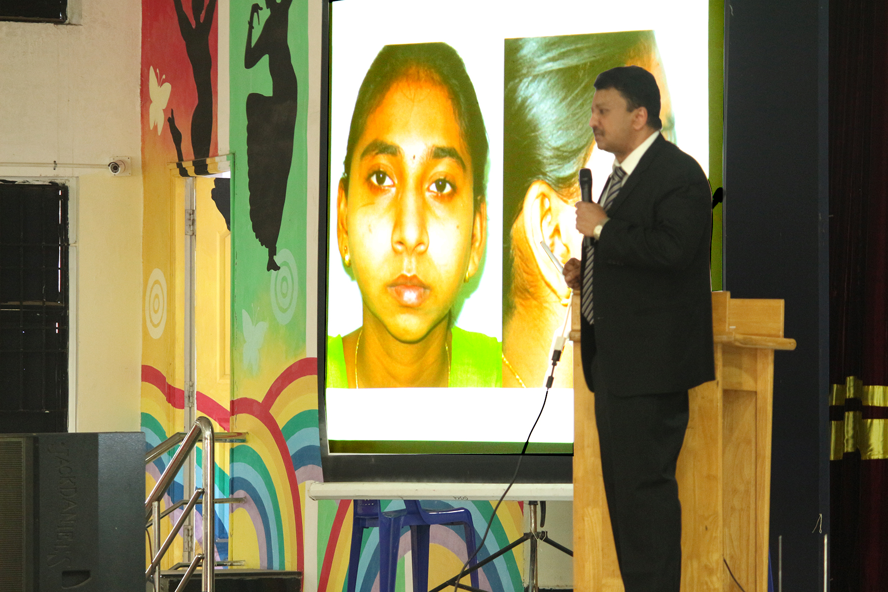 Sri Venkateswara Dental College Anti-Ragging programme 8 Dr SM Balaji presents a case of craniofacial surgery