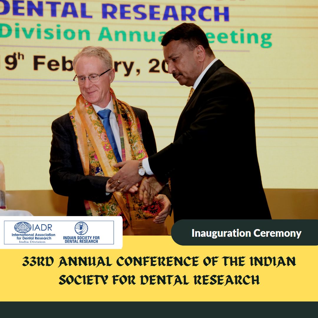 Dr. SM Balaji honouring Prof. Brian O'Connell, Guest of Honour, at the conference