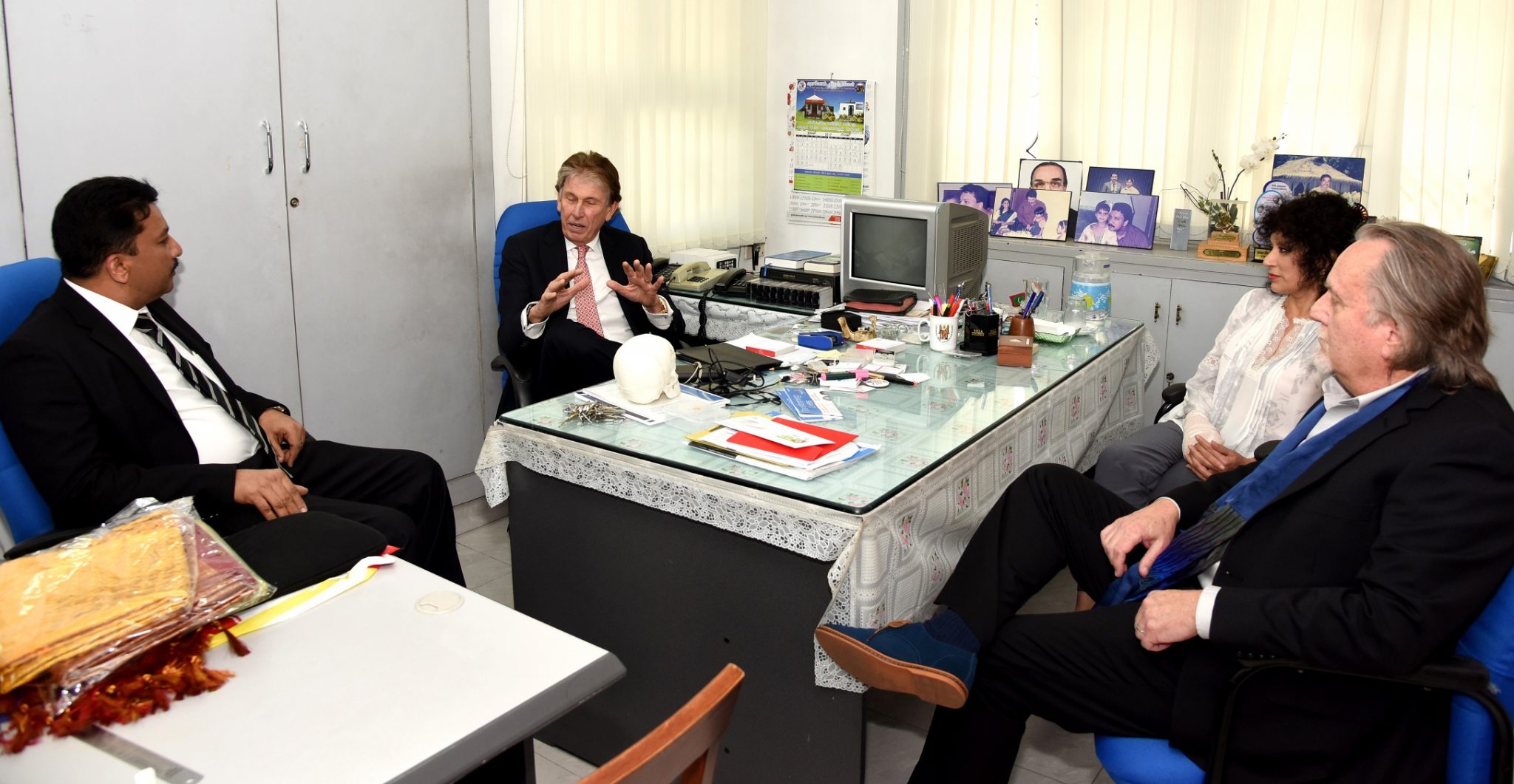 Dr Balaji and Prof. Kenneth Salyer