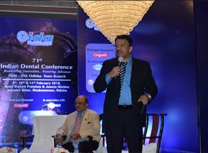 Dr. Balaji speaks before the commencement of Dr. Yong Seok Cho’s keynote speech “Management of Sinus Membrane Perforation” at the conference