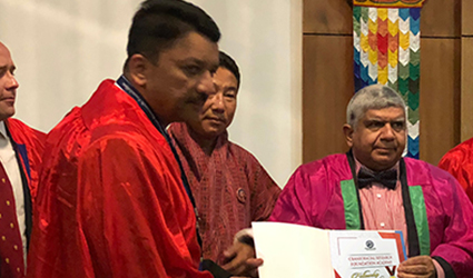 Dr S M Balaji being conferred the Craniofacial Research Fellowship Award