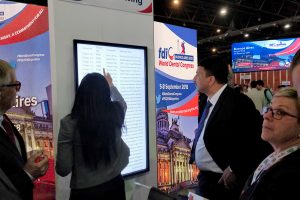 Dr SM Balaji hands a Certificate of Excellence to a winner. Also seen are Dr. Jurgen Fedderwitz, Chair, Education Committee, FDI, Dr. Guillermo Rivero, Congress President, Dr William Cheung, Member, Education Committee and Dr Brian Murdoch, Member, Scientific Committee