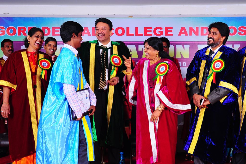 Prof SM Balaji presents Certificates of Excellence to meritorious students at the 3rd Graduation day