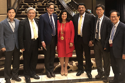 Dr Christopher Fox, Executive director of IADR