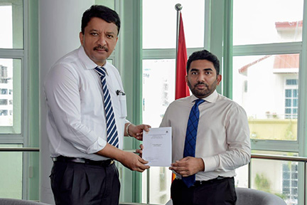 Dr SM Balaji invites Hon'ble Abdulla Ameen to conference