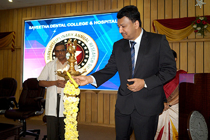 Dr SM Balaji lit the ceremonial lamp to inaugurate proceedings at the STAR Summit in Saveetha Dental College