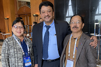 Dr SM Balaji interacting with delegates at the IndoCleftCon 2020 that concluded recently in New Delhi