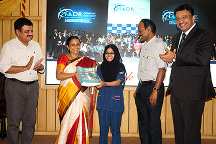 Meritorious students were presented with Dr SM Balaji’s Textbook of Oral and Maxillofacial Surgery at the end of the keynote lecture